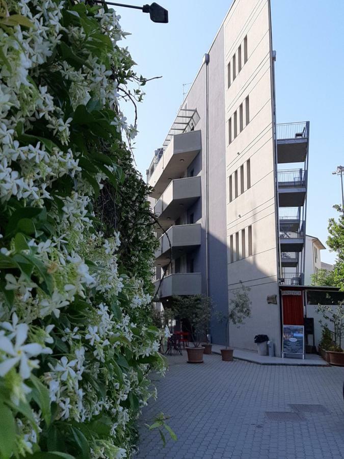 Residence Le Corniole Arezzo Exterior photo